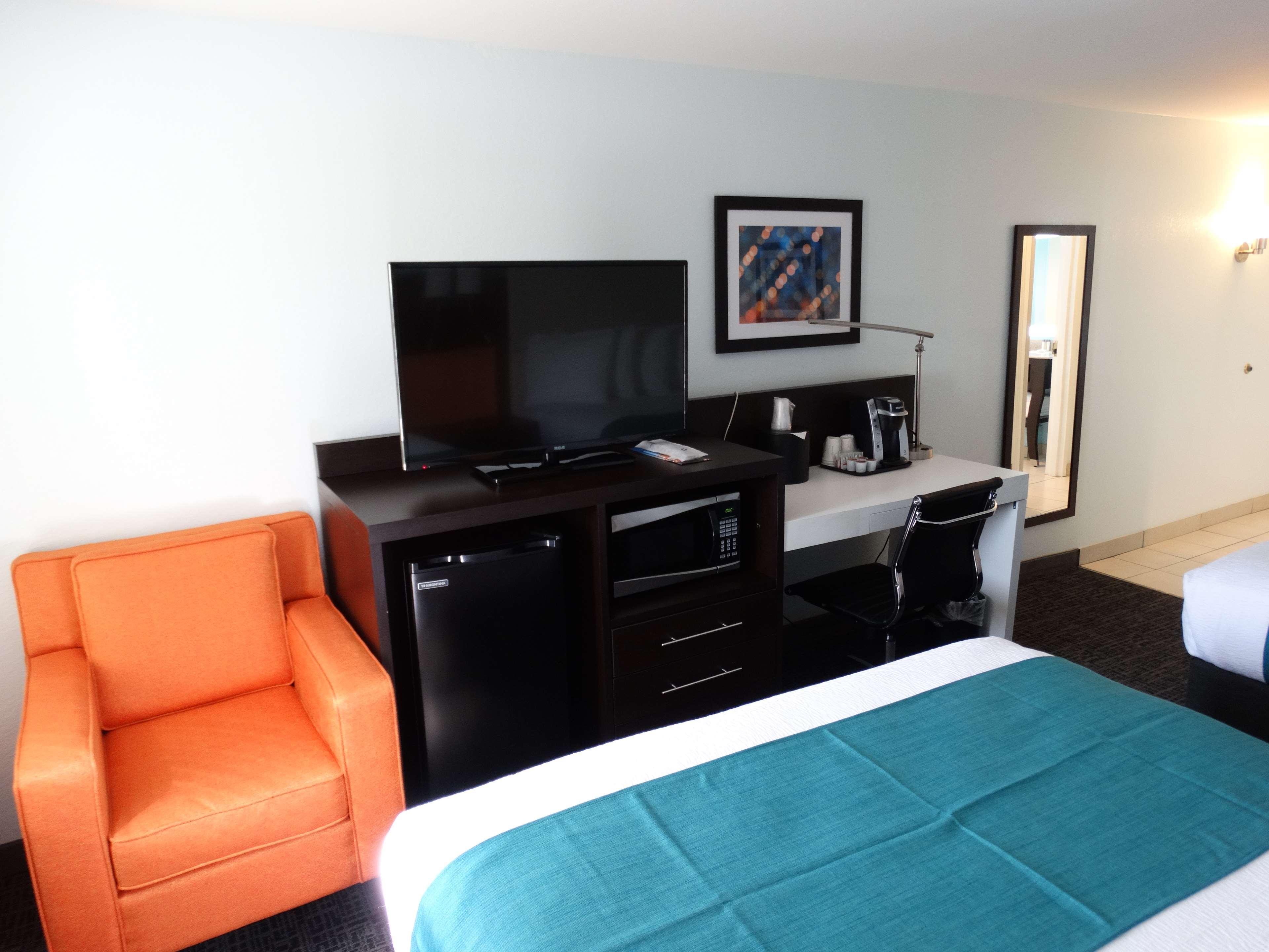 Best Western Plus Kissimmee-Lake Buena Vista South Inn&Suites Exterior foto